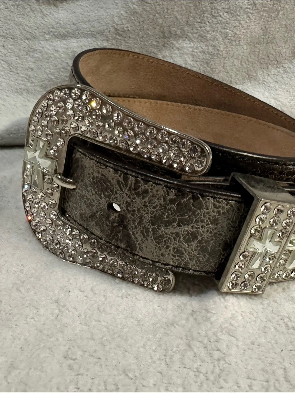 Women’s Rhinestone Buckle Leather Belt - Black